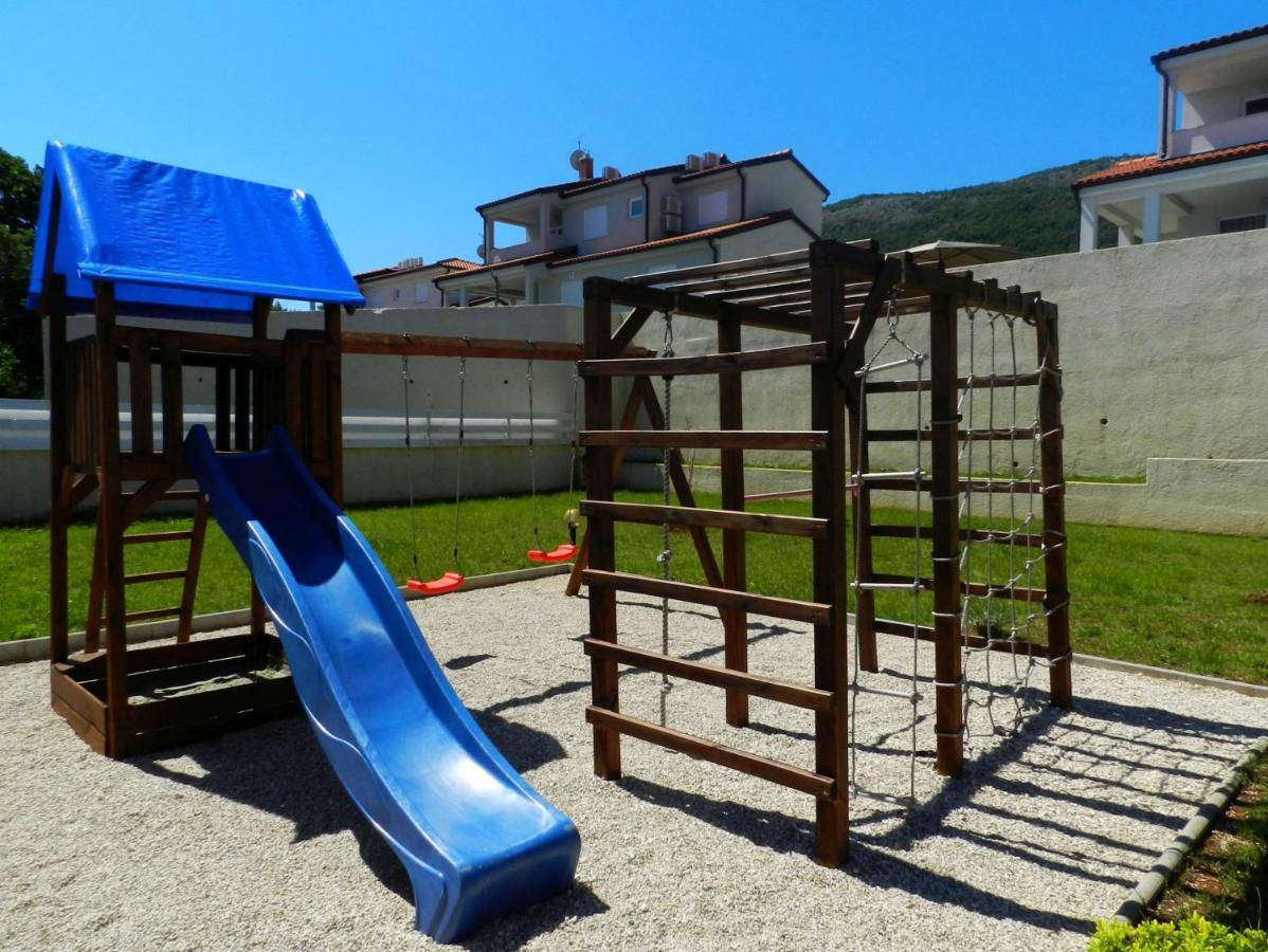 Yourcroatiaholiday - Villa With 6 Rooms Drenje  Eksteriør bilde